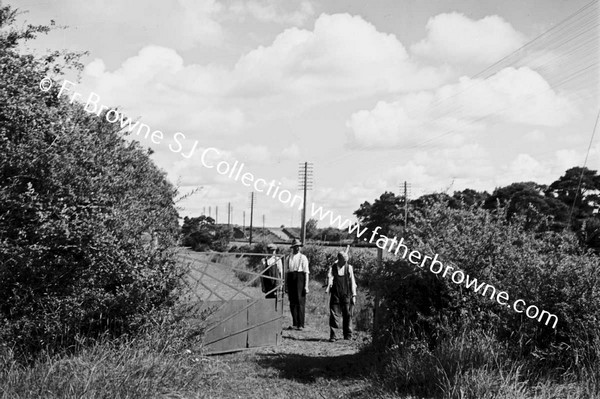 HARVEST LABOURERS